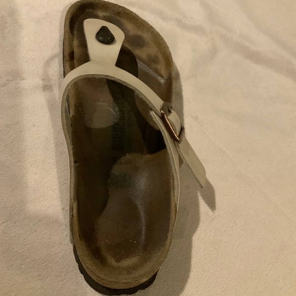 Birkenstock Gizeh Women EU Sz 39, US Sz 8-8.5) - Picture 6 of 6